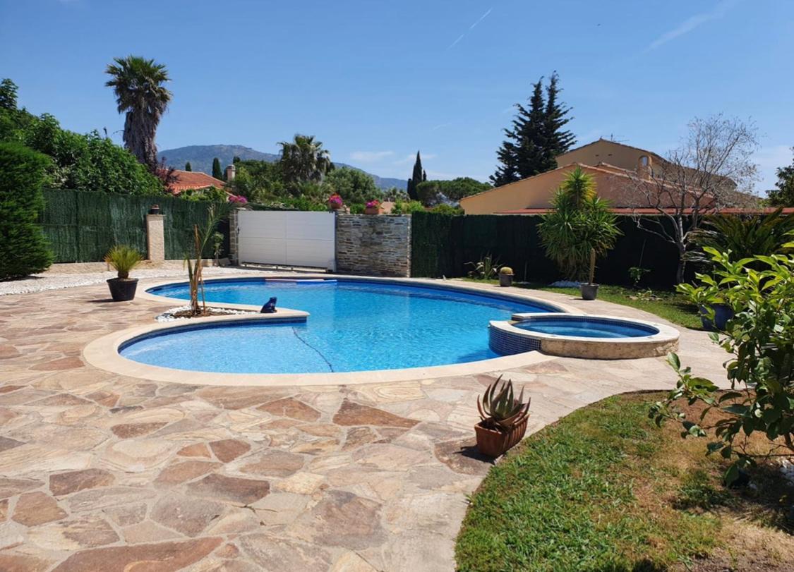 Villa Au Calme Avec Piscine Privative 博尔马斯·莱斯·米默萨斯 外观 照片